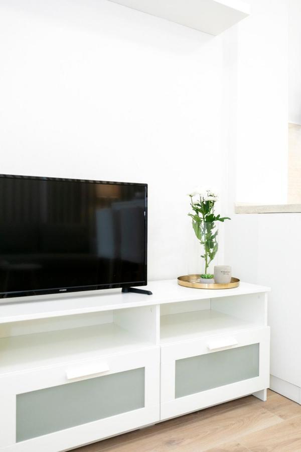 Alure Residences 2 & 24H Self Check-In, Parking In The Garage In The Apartment Building Included, New Building, Terrace, Green Location With A Forest Park With A Lake, Children'S Playground Banská Bystrica Extérieur photo