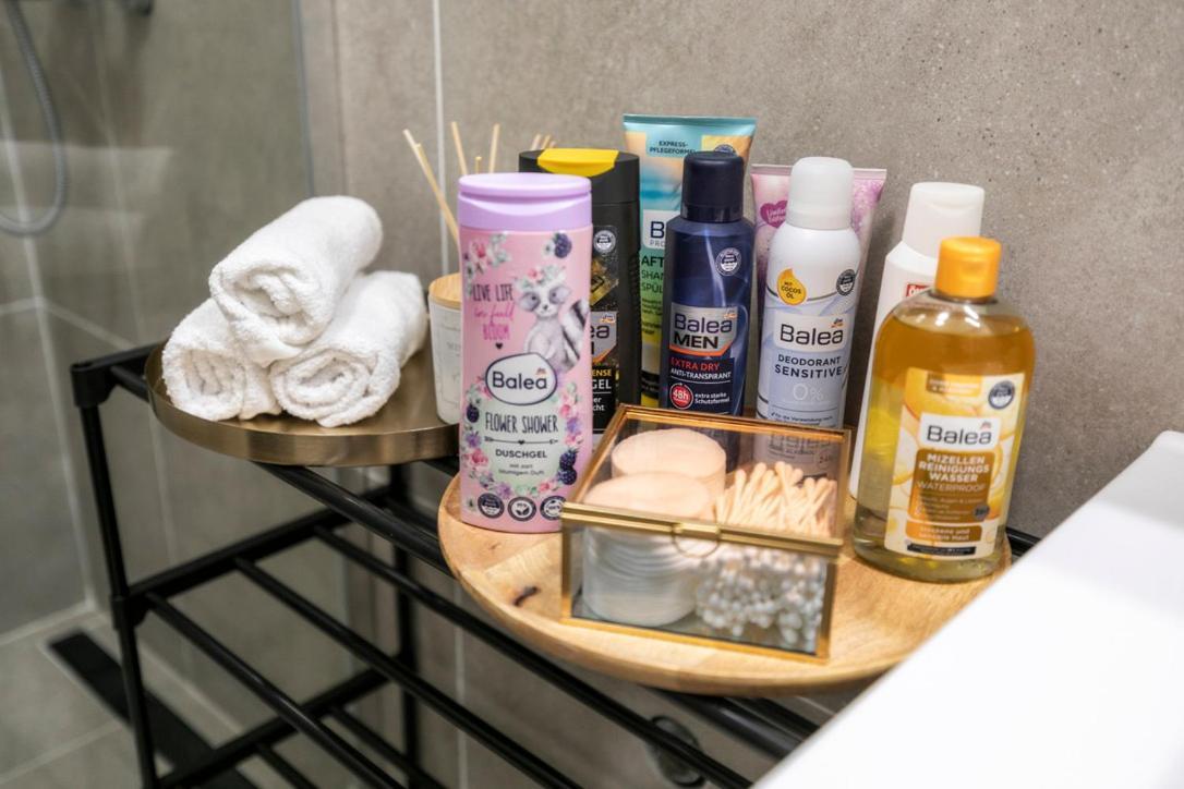 Alure Residences 2 & 24H Self Check-In, Parking In The Garage In The Apartment Building Included, New Building, Terrace, Green Location With A Forest Park With A Lake, Children'S Playground Banská Bystrica Extérieur photo